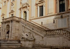 Escaleras a la historia imagen de archivo libre de regalías Escaleras a la historia imagen de archivo libre de regalías