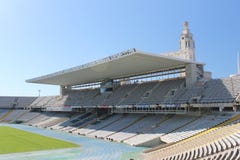 Espa?a - Barcelona, opini?n de la tierra, d?a y noche imagen de archivo libre de regalías Espa?a - Barcelona, opini?n de la tierra, d?a y noche imagen de archivo libre de regalías