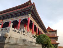 Estilo chinês do templo fotografia de stock Estilo chinês do templo fotografia de stock