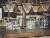 Estilo de cristal del vintage del café del goteo imagen de archivo Estilo de cristal del vintage del café del goteo imagen de archivo