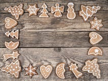 Estrutura do Natal com cookies do pão-de-espécie imagem de stock Estrutura do Natal com cookies do pão-de-espécie imagem de stock