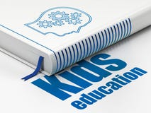 Estudiar concepto: reserve la cabeza con los engranajes, educación de los niños en el fondo blanco libre illustration Estudiar concepto: reserve la cabeza con los engranajes, educación de los niños en el fondo blanco libre illustration