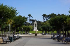 Estátua de Golden Gate Park em San Francisco foto de stock Estátua de Golden Gate Park em San Francisco foto de stock