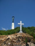 Estátua e cruz da liberdade fotografia de stock royalty free Estátua e cruz da liberdade fotografia de stock royalty free