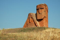 Estátua em Stepanakert, Nagorno Karabakh foto de stock Estátua em Stepanakert, Nagorno Karabakh foto de stock