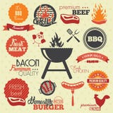 Etichette della griglia del BBQ dell'annata royalty illustrazione gratis Etichette della griglia del BBQ dell'annata royalty illustrazione gratis