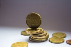 Euromünzenstapel lizenzfreies stockfoto Euromünzenstapel lizenzfreies stockfoto