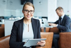 executive kvinnligvänskapsmatch royaltyfria bilder executive kvinnligvänskapsmatch royaltyfria bilder