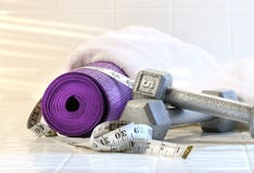 Exercise Mat With Weights Royalty Free Stock Images Exercise Mat With Weights Royalty Free Stock Images