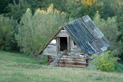 Exploração agrícola abandonada imagens de stock Exploração agrícola abandonada imagens de stock