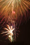 Explosión de los fuegos artificiales fotografía de archivo libre de regalías Explosión de los fuegos artificiales fotografía de archivo libre de regalías