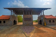 Extasie a porta do parque nacional de Yala, Sri Lanka Imagem de Stock Extasie a porta do parque nacional de Yala, Sri Lanka Imagem de Stock