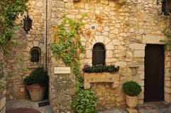 Eze, Франция - 19-ое апреля 2016: деревня Стоковое Фото Eze, Франция - 19-ое апреля 2016: деревня Стоковое Фото