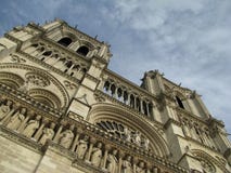 Fachada da catedral de Notre Dame Our Lady em Paris foto de stock royalty free Fachada da catedral de Notre Dame Our Lady em Paris foto de stock royalty free
