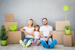 Familien-neues bewegliches Tageshaus-Hauptkonzept stockbilder Familien-neues bewegliches Tageshaus-Hauptkonzept stockbilder