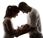 Familjen med nyfött behandla som ett barn. Uppfostrar konturn över vit arkivfoton Familjen med nyfött behandla som ett barn. Uppfostrar konturn över vit arkivfoton