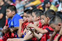 Fan des Fußballs Thailand in internationalem Fußball Invi Bangkoks stockbilder Fan des Fußballs Thailand in internationalem Fußball Invi Bangkoks stockbilder