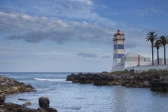 Farol e costa de Cascais fotos de stock Farol e costa de Cascais fotos de stock