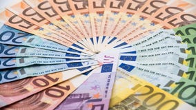 Fatture degli euro dei valori differenti Euro denaro contante fotografie stock Fatture degli euro dei valori differenti Euro denaro contante fotografie stock