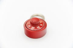 Fechamento de aço inoxidável vermelho em um fundo branco fotografia de stock royalty free Fechamento de aço inoxidável vermelho em um fundo branco fotografia de stock royalty free