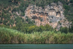 Felsen-Gräber Dalyan Lycian stockfotos Felsen-Gräber Dalyan Lycian stockfotos