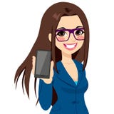 Femme d'affaires Displaying Vertical Smartphone illustration stock Femme d'affaires Displaying Vertical Smartphone illustration stock