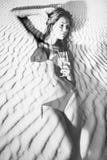 Femme dans la double exposition de bikini photos libres de droits Femme dans la double exposition de bikini photos libres de droits