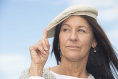 Femme mûre sûre de portrait belle Image stock Femme mûre sûre de portrait belle Image stock