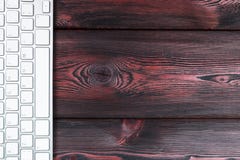 Fermez-vous vers le haut de la vue d'un lieu de travail d'affaires avec le clavier d'ordinateur sans fil, clés sur le vieux fond Image libre de droits Fermez-vous vers le haut de la vue d'un lieu de travail d'affaires avec le clavier d'ordinateur sans fil, clés sur le vieux fond Image libre de droits