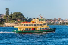 Ferry Fishburn de Sydney à Sydney, Australie photographie stock Ferry Fishburn de Sydney à Sydney, Australie photographie stock