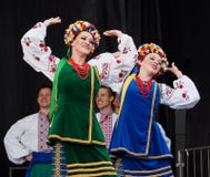 Festival de Team Of Ukrainian Dancers At Kaleido Fotografía de archivo Festival de Team Of Ukrainian Dancers At Kaleido Fotografía de archivo