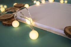 Festlicher Hintergrund, Weißbuch, ein Platz für Texte, stockfoto Festlicher Hintergrund, Weißbuch, ein Platz für Texte, stockfoto