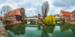 Fiume di Pegnitz a Norimberga fotografie stock Fiume di Pegnitz a Norimberga fotografie stock