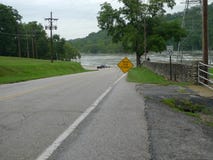 Flooding запруды производителя электроэнергии района империи стоковая фотография rf Flooding запруды производителя электроэнергии района империи стоковая фотография rf