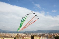 Florencja Włochy, Marzec, -, 28 2018: Airshow niecka Frecce Tricolori Zdjęcie Stock Florencja Włochy, Marzec, -, 28 2018: Airshow niecka Frecce Tricolori Zdjęcie Stock
