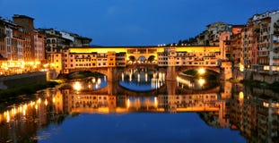 Florenz-Stadtlichter bis zum Nacht, Italien Florenz-Stadtlichter bis zum Nacht, Italien