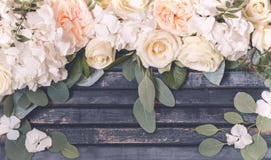 Flower Arrangement On Wooden Background Royalty Free Stock Image Flower Arrangement On Wooden Background Royalty Free Stock Image