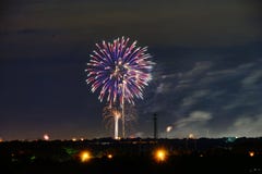 Flower shape Fireworks Royalty Free Stock Images Flower shape Fireworks Royalty Free Stock Images
