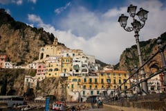 Flug des Vogels - 1 Amalfi Kampanien Italien stockfoto Flug des Vogels - 1 Amalfi Kampanien Italien stockfoto