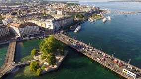 Flyg- sikt av Leman sjön - Genèvestad i Schweiz Royaltyfria Bilder Flyg- sikt av Leman sjön - Genèvestad i Schweiz Royaltyfria Bilder