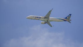Flygparad för flygvapen för Israel Independece dag israelisk arkivfoton Flygparad för flygvapen för Israel Independece dag israelisk arkivfoton