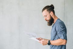 Focused man read document information report data royalty free stock photos Focused man read document information report data royalty free stock photos