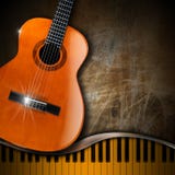 Fond de grunge de guitare acoustique et de piano Images stock Fond de grunge de guitare acoustique et de piano Images stock