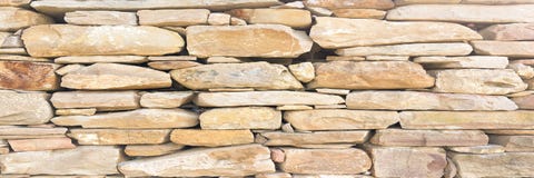 Fond empilé de mur en pierre horizontal Fond en pierre blanc de mur de briques de texture de tuile Photos libres de droits Fond empilé de mur en pierre horizontal Fond en pierre blanc de mur de briques de texture de tuile Photos libres de droits