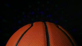 Fondo oscuro del baloncesto de la luz de cuero del disco nadie cantidad del hd Fondo oscuro del baloncesto de la luz de cuero del disco nadie cantidad del hd