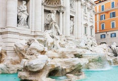 Fontana famosa di baroqueTrevi a Roma fotografia stock libera da diritti Fontana famosa di baroqueTrevi a Roma fotografia stock libera da diritti