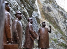 Detail of the small sculpture of businessmen royalty free stock photography Detail of the small sculpture of businessmen royalty free stock photography