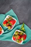 Fraise appétissante dans la cuvette Photos stock Fraise appétissante dans la cuvette Photos stock