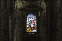 Frammento dell'interno del duomo di Milano fotografia stock Frammento dell'interno del duomo di Milano fotografia stock