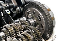 Frizione del motociclo con la catena e gli ingranaggi di azionamento Fotografie Stock Frizione del motociclo con la catena e gli ingranaggi di azionamento Fotografie Stock